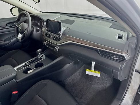 New 2026 Nissan Altima 2.5 SV AWD/4WD image 34