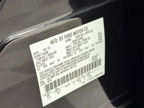 Used 2019 Lincoln Nautilus Reserve w/ Ultimate Package image 35