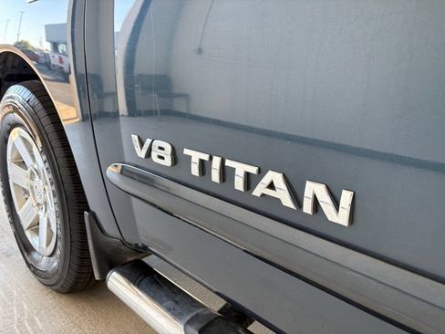 Used 2014 Nissan Titan SV w/ SV Value Truck Package RWD image 24