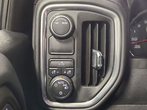 Used 2020 Chevrolet Silverado 1500 LT w/ Texas Edition RWD image 17