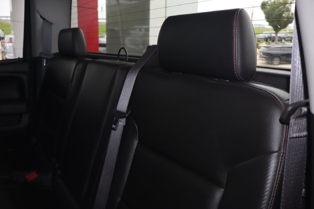 Used 2014 GMC Sierra 1500 SLT w/ All-Terrain Package AWD/4WD image 34
