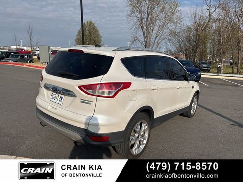 Used 2016 Ford Escape Titanium w/ Equipment Group 301A image 3