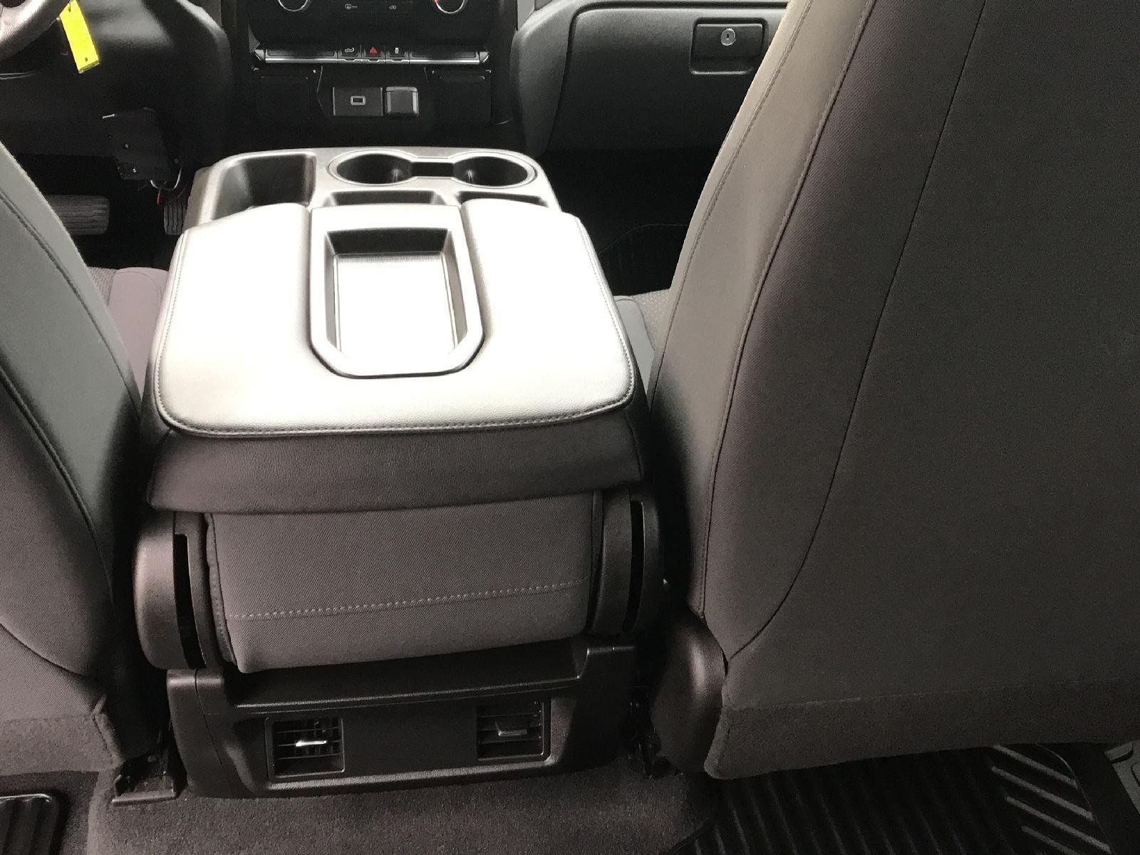 Used 2020 Chevrolet Silverado 1500 Custom w/ Custom Convenience Package AWD/4WD image 13