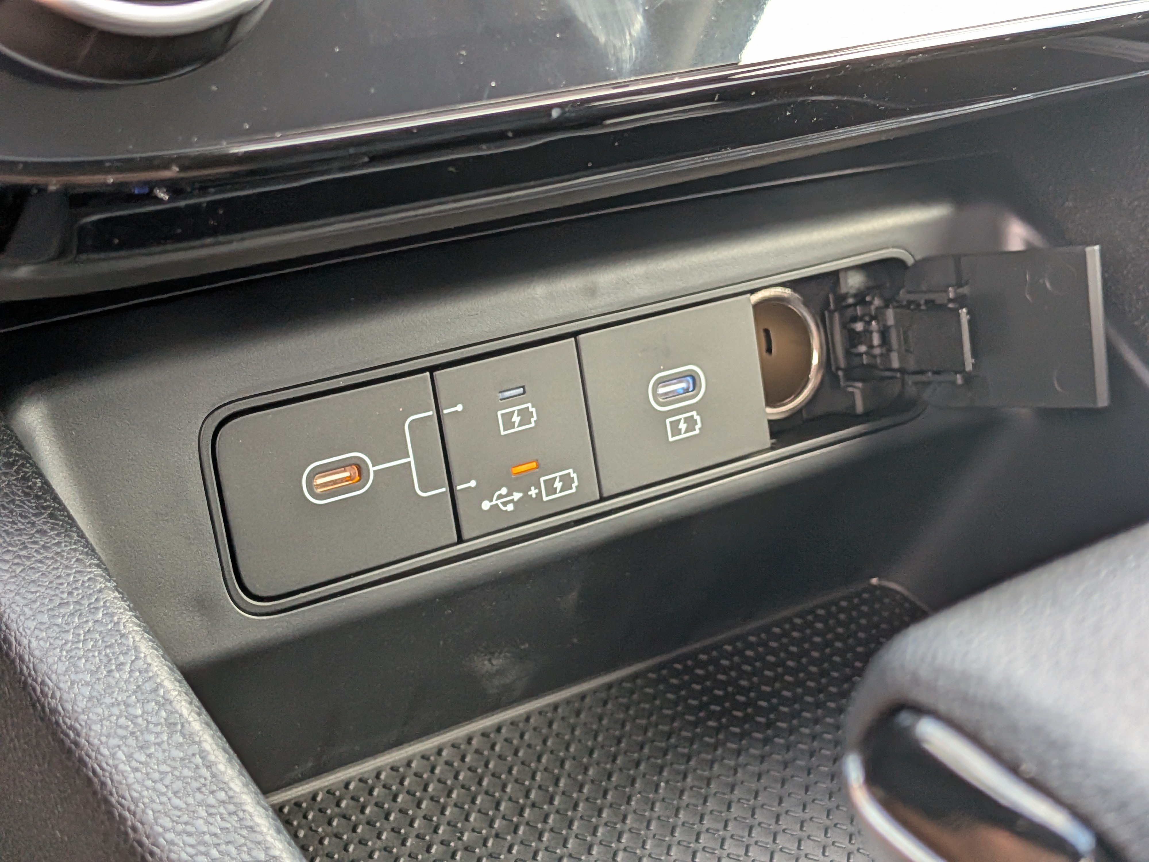 New 2026 Hyundai Tucson SEL Plus FWD image 30