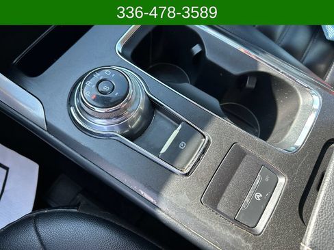 Used 2019 Ford Fusion SEL FWD image 24