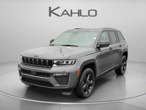 New 2026 Jeep Grand Cherokee Limited AWD/4WD image 1