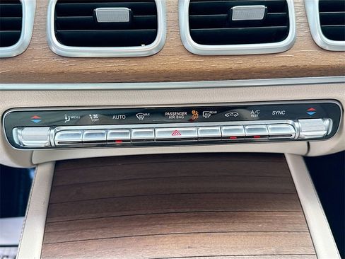 Used 2022 Mercedes-Benz GLE 350 GLE 350 image 17