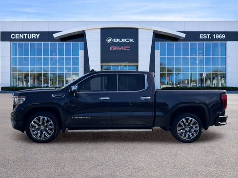 Used 2025 GMC Sierra 1500 Denali w/ Denali Reserve Package AWD/4WD image 6