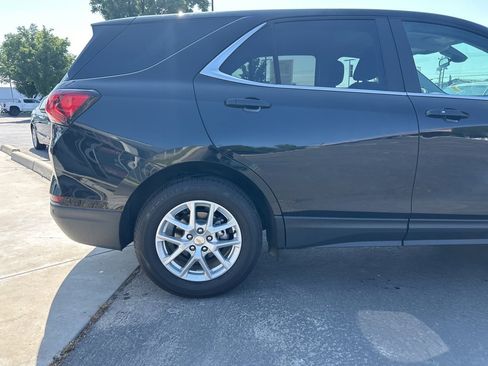 Used 2023 Chevrolet Equinox LT w/ Driver Convenience Package image 6
