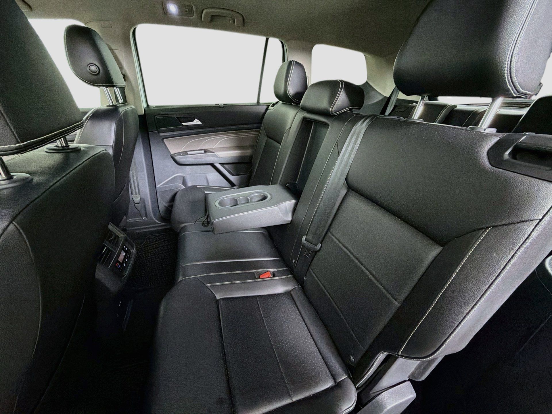 Certified 2023 Volkswagen Atlas SE w/ Panoramic Sunroof Package FWD image 24