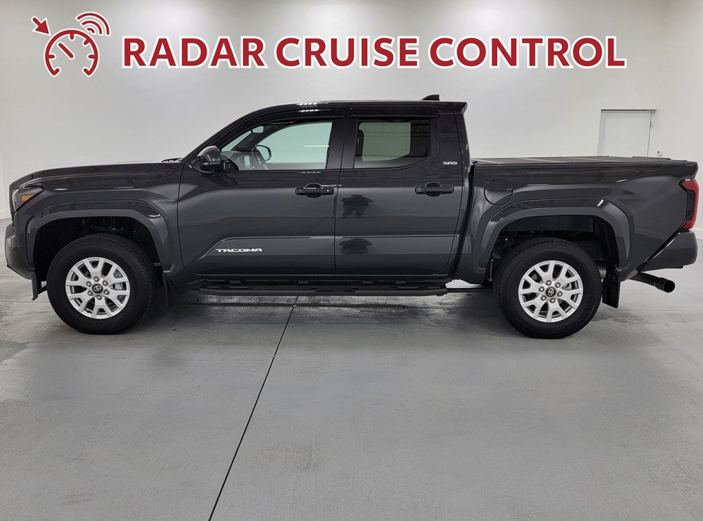 Certified 2024 Toyota Tacoma SR5 AWD/4WD image 4