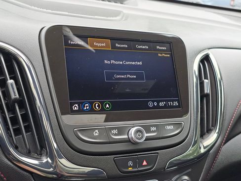 Used 2022 Chevrolet Equinox RS w/ RS Leather Package AWD/4WD image 17