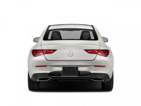 Used 2023 Mercedes-Benz CLA 250 4MATIC image 5