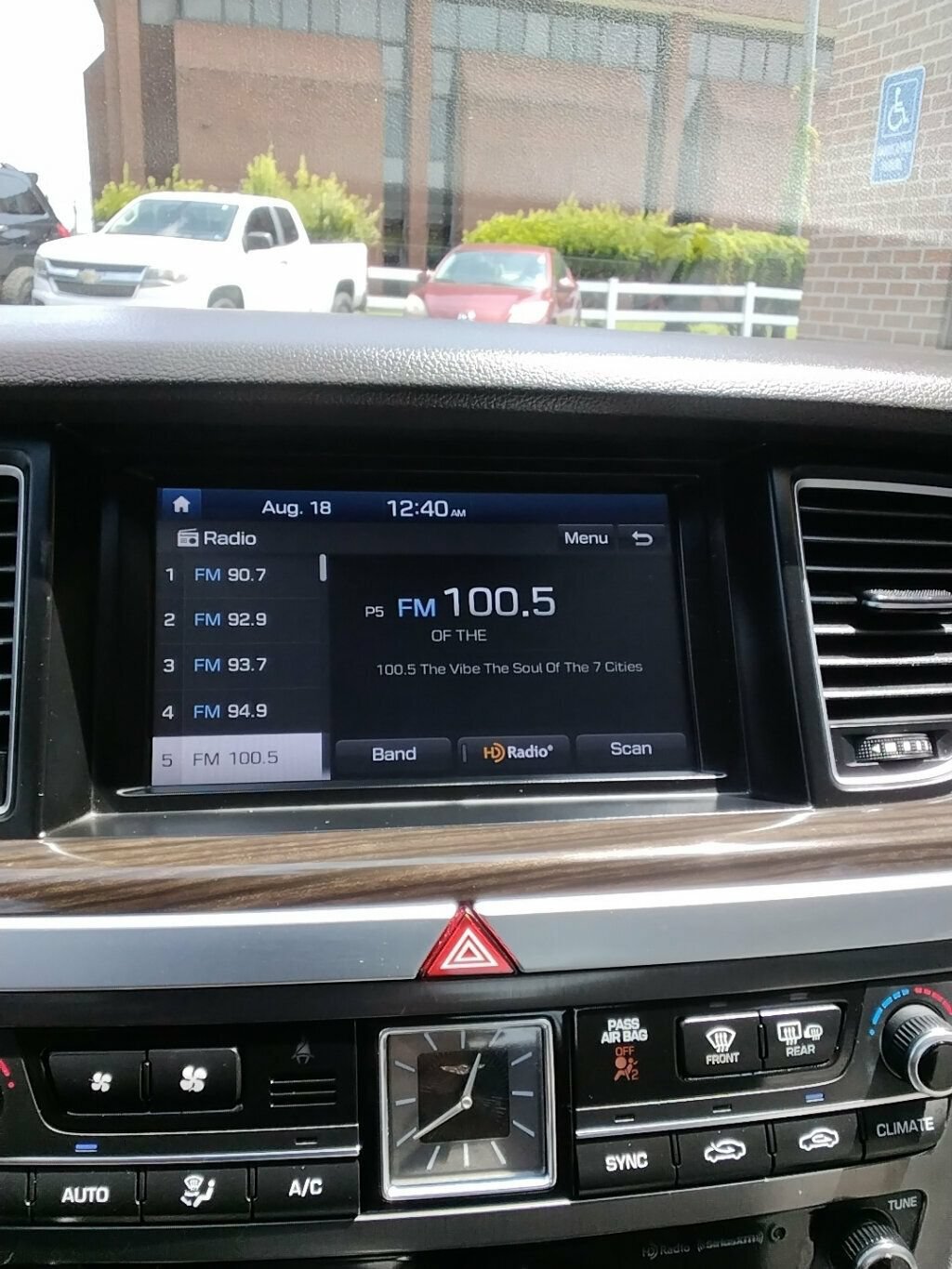Used 2019 Genesis G80 3.8 AWD/4WD image 21