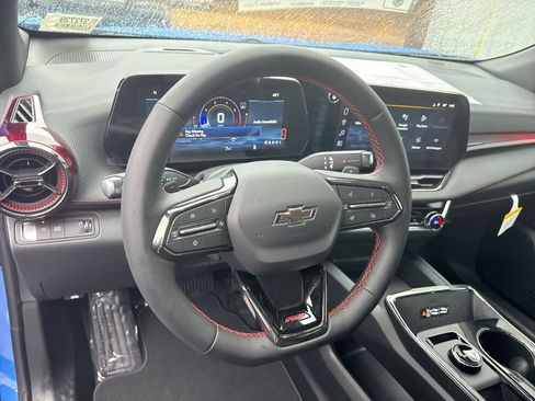 New 2026 Chevrolet Equinox RS FWD image 16