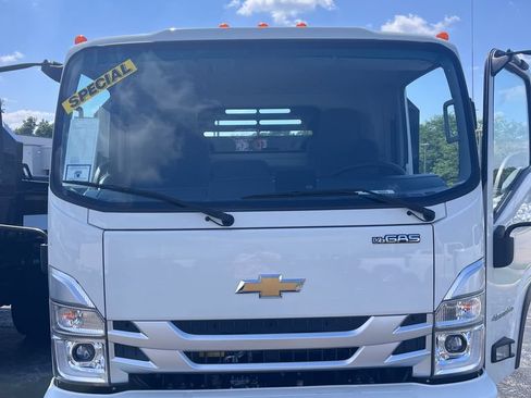 New 2025 Chevrolet Low Cab Forward RWD image 18