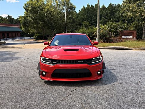 Used 2018 Dodge Charger R/T Scat Pack RWD image 2