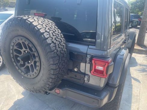 Used 2023 Jeep Wrangler Unlimited Rubicon w/ Xtreme 35 Tire Package AWD/4WD image 7