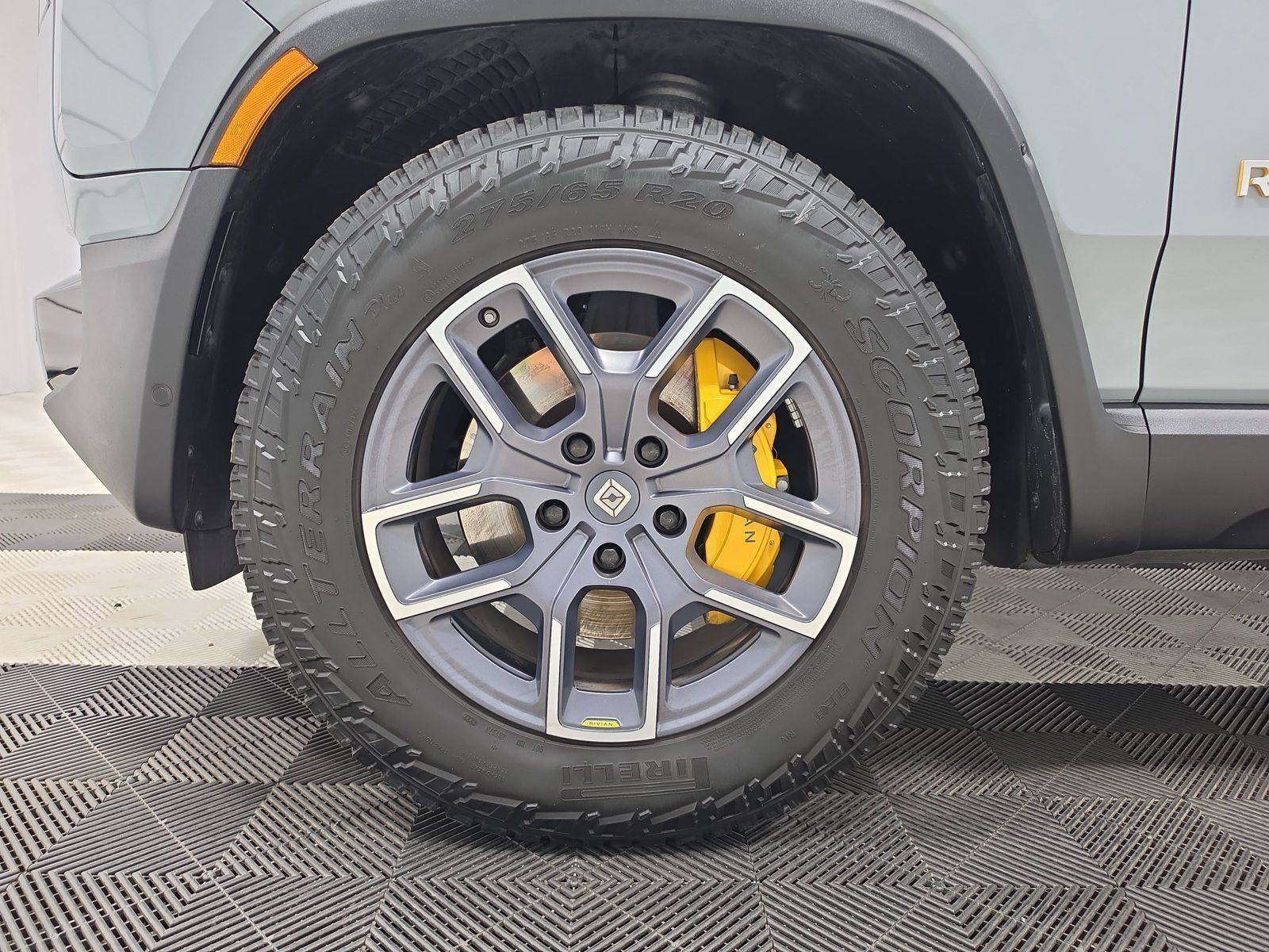 Used 2023 Rivian R1T Adventure Quad AWD/4WD image 9