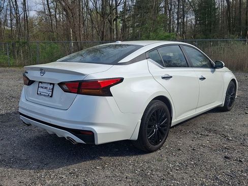 Used 2025 Nissan Altima 2.5 SV w/ SV Special Edition Package image 6