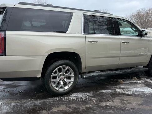 Used 2016 GMC Yukon XL SLT image 7