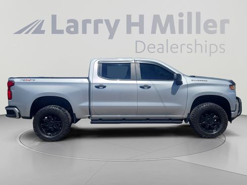 Used 2019 Chevrolet Silverado 1500 Custom w/ Custom Value Package AWD/4WD image 6