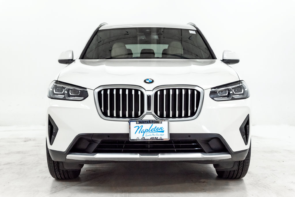 Used 2024 BMW X3 xDrive30i AWD/4WD image 4