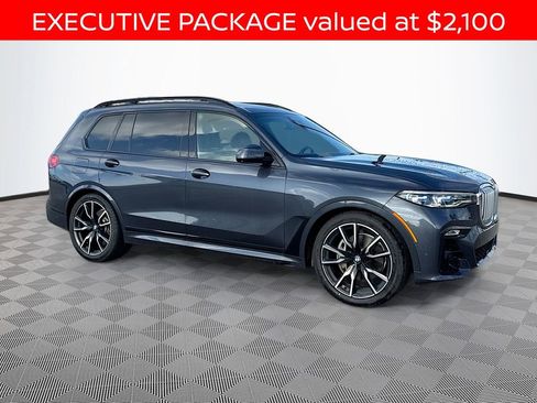 Used 2019 BMW X7 xDrive50i w/ M Sport Package AWD/4WD image 3