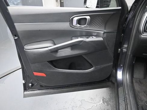 Used 2026 Kia Sorento LX FWD image 20