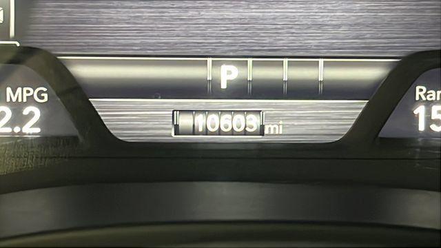 Used 2025 RAM 1500 Laramie w/ Sport Appearance Package AWD/4WD image 36
