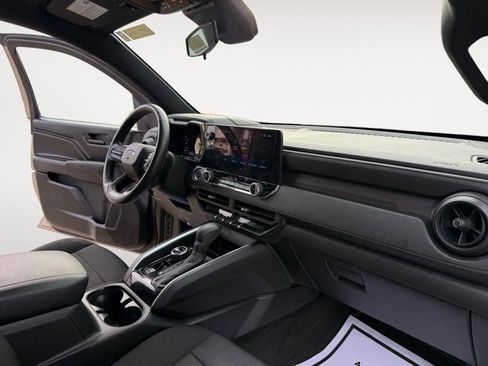 Certified 2024 Chevrolet Colorado Trail Boss w/ Advanced Trailering Package image 15