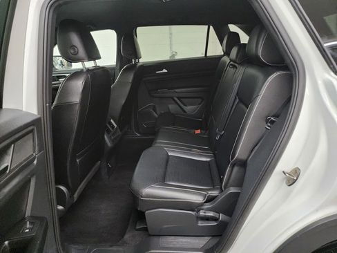 Used 2020 Volkswagen Atlas Cross Sport SE AWD/4WD image 23