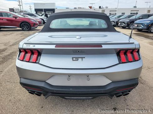 Used 2024 Ford Mustang GT Premium image 5