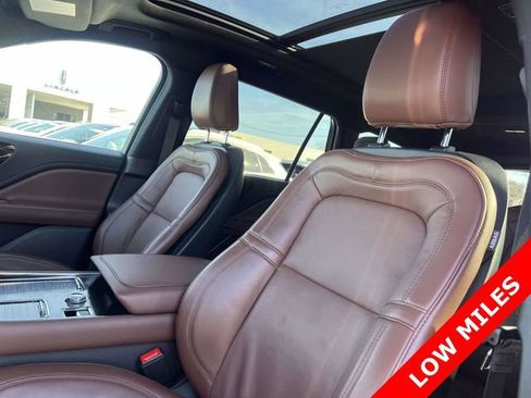 Used 2025 Lincoln Aviator Reserve w/ Illumination Package image 9