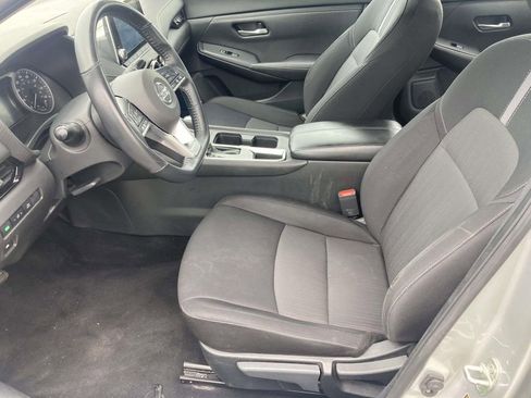 Used 2022 Nissan Sentra SV FWD image 19