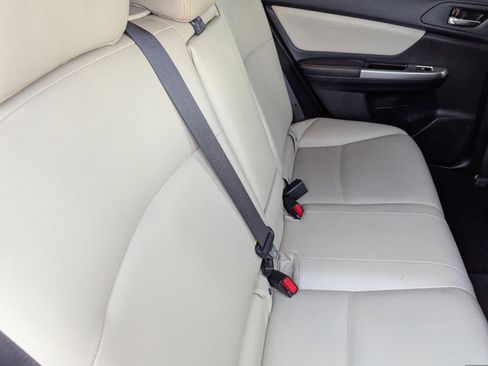 Used 2017 Subaru Crosstrek 2.0i Limited w/ Popular Package #2 image 13