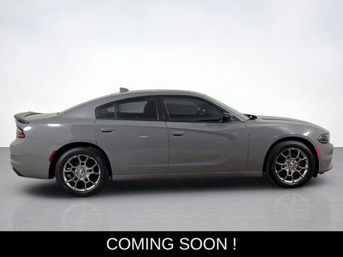 Used 2017 Dodge Charger SXT w/ Rallye Group image 2