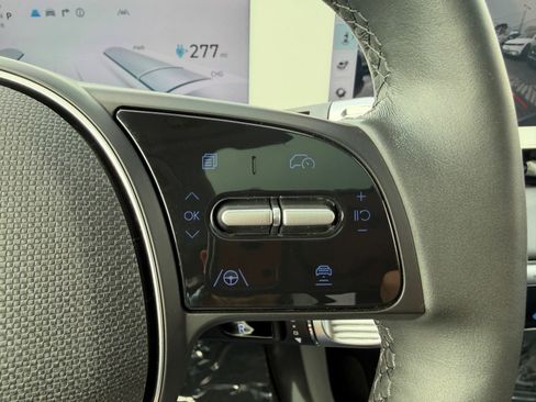 Used 2023 Hyundai Ioniq 5 Limited image 19