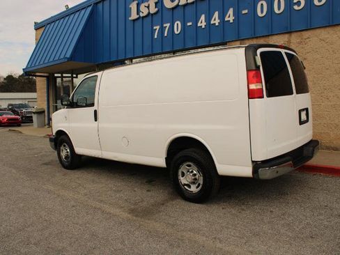 Used 2011 Chevrolet Express 2500 w/ Power Package RWD image 6