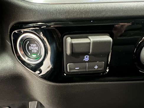 New 2026 Chevrolet Silverado 2500 LT image 30