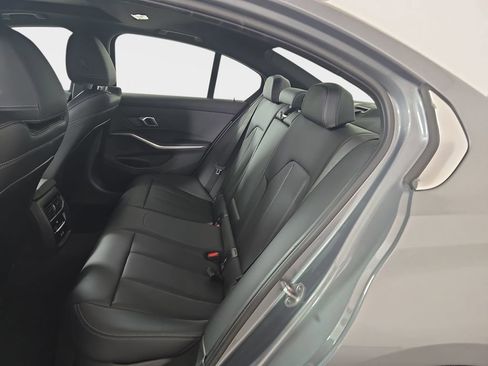 Used 2025 BMW 330i xDrive Sedan w/ Convenience Package image 16