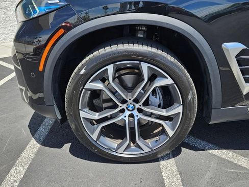 Certified 2025 BMW X5 xDrive40i AWD/4WD image 25