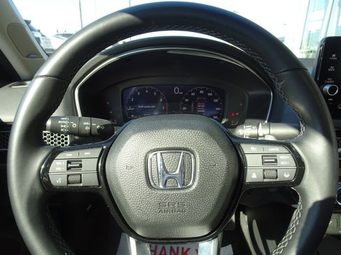 Used 2024 Honda Civic Touring image 23