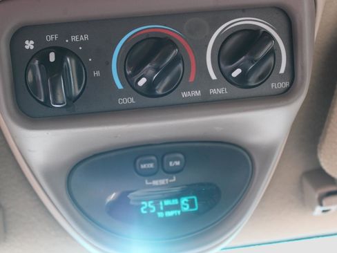 Used 1997 Ford Expedition Eddie Bauer image 21