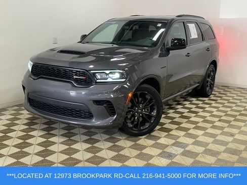 Used 2023 Dodge Durango R/T w/ Blacktop Package AWD/4WD image 1