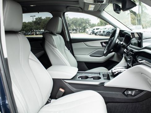 Used 2025 Acura MDX w/ Technology Package image 15