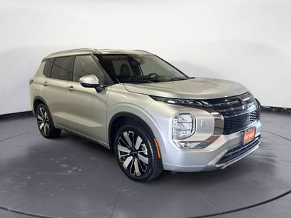 Used 2025 Mitsubishi Outlander SEL