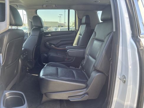 Used 2016 Chevrolet Suburban LTZ image 26