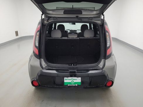 Used 2016 Kia Soul + FWD image 29