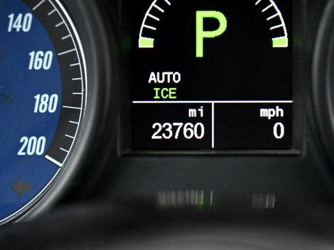 Used 2014 Maserati GranTurismo Sport image 27